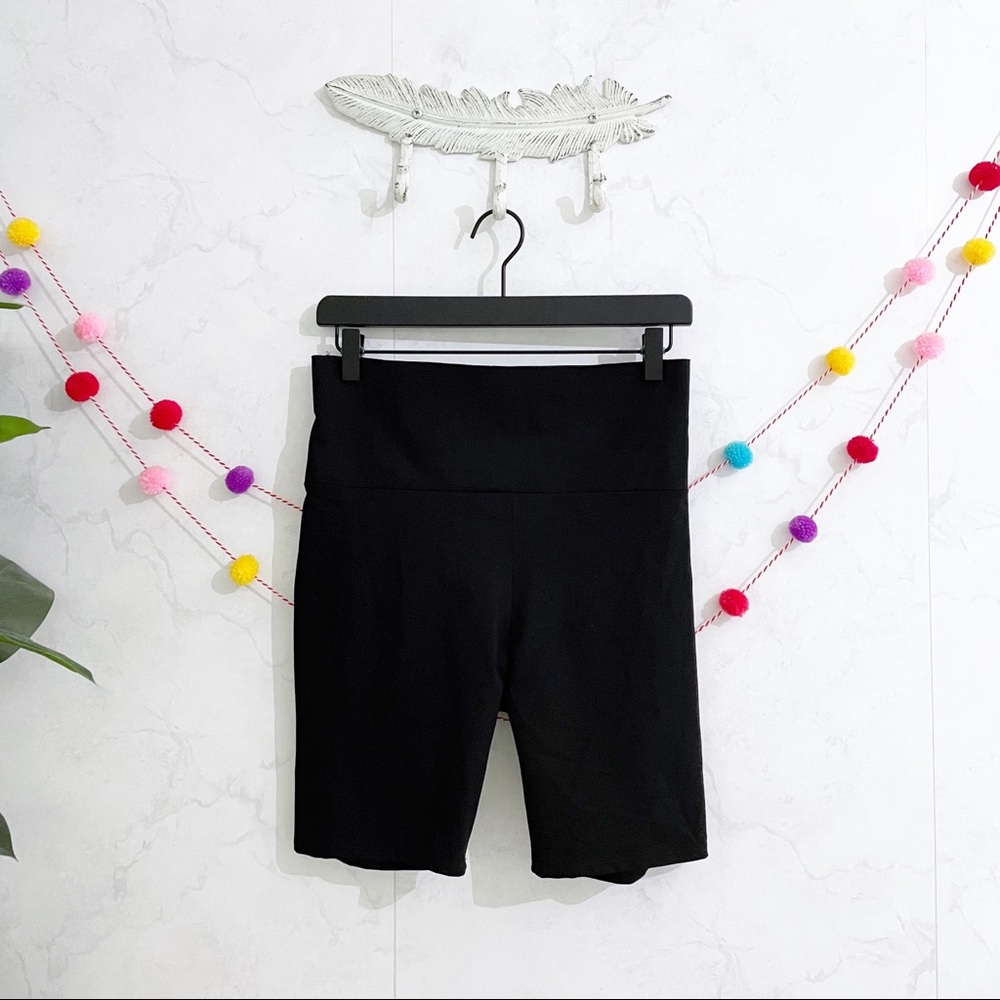 Miraclesuit XL Black High Waist Bike Shorts